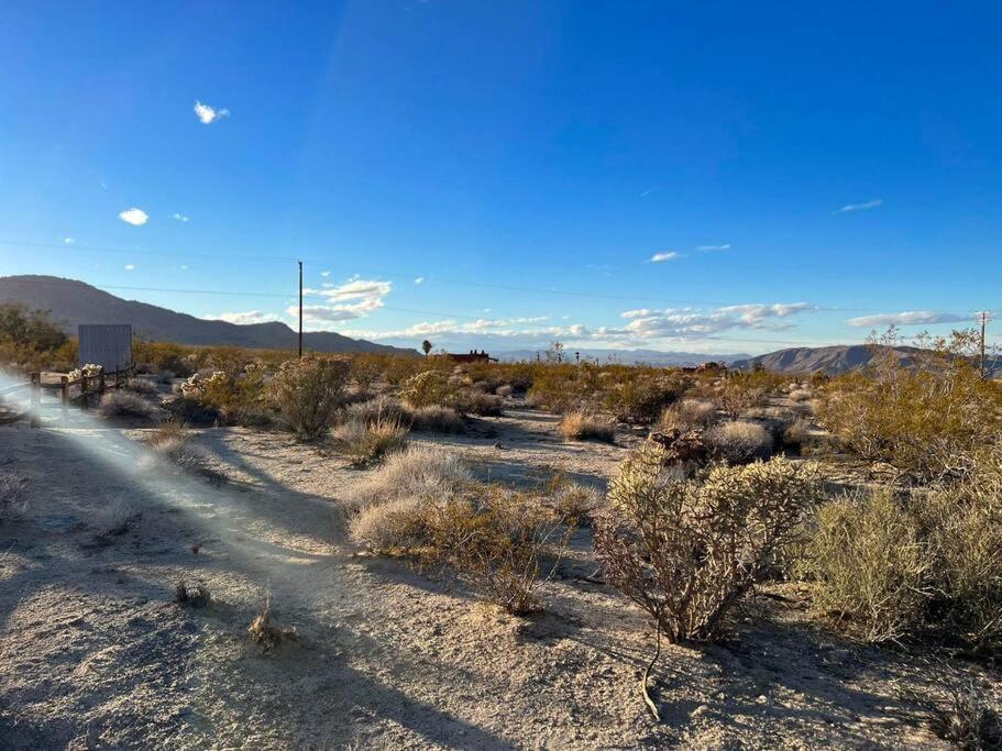 トウェンティナイン・パームズJoshua Tree National Park - Cozy Palms Getawayアパートメント エクステリア 写真
