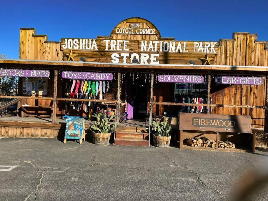 トウェンティナイン・パームズJoshua Tree National Park - Cozy Palms Getawayアパートメント エクステリア 写真